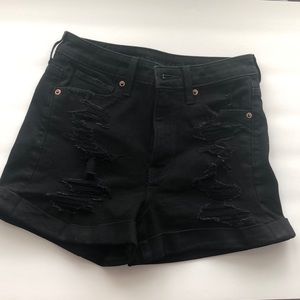 NEW (NEVER WORN) american eagle black shorts